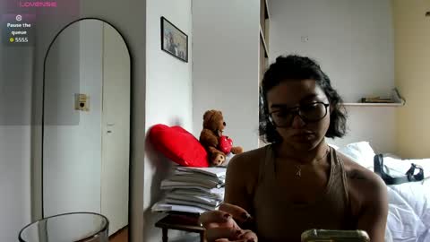 luciaxluna online show from April 2026 06:27:01 PM