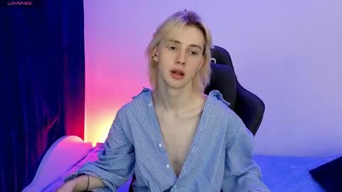 Angelok online show from April 2026 08:31:01 AM