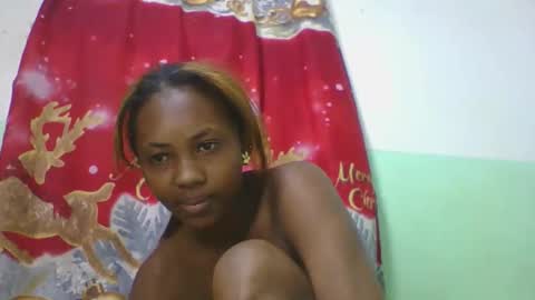 lucie196645 online show from May 2026 07:02:02 AM