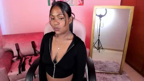     online show from October 2025 08:48:01 PM