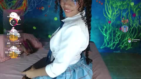 Lucie - online show from October 2025 06:45:02 PM