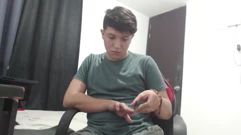 Fernando online show from April 2026 08:22:01 PM