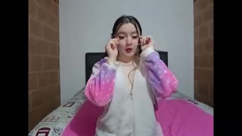 Lucifer y Eva online show from October 2025 10:58:01 PM