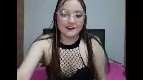 Lucifer y Eva online show from November 2025 12:55:02 AM