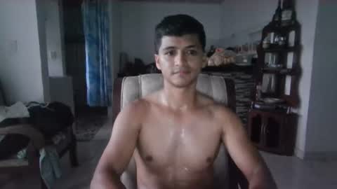 Snapshot of lucifferr_ chatting on June 2026 10:44:01 PM leonel online show from June 2026 10:44:01 PM