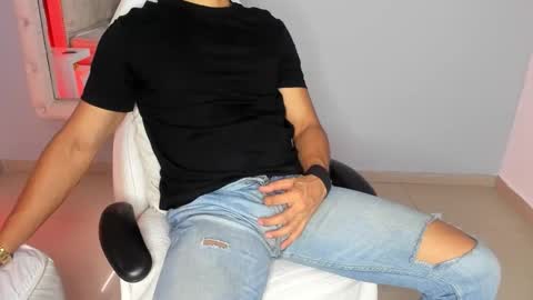 Leo online show from December 2025 11:30:02 AM