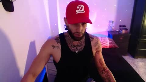 Snapshot of luciifer_hills chatting on November 2025 03:35:01 PM luciifer_hills online show from November 2025 03:35:01 PM