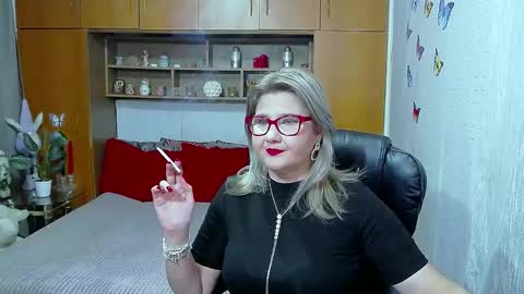 Lucille Fenly online show from March 2026 06:13:02 PM