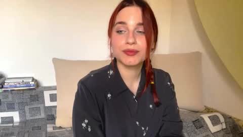 Snapshot of lucinadapinto chatting on October 2025 11:25:01 AM Emily online show from October 2025 11:25:01 AM