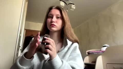 Maya online show from April 2026 06:08:01 AM