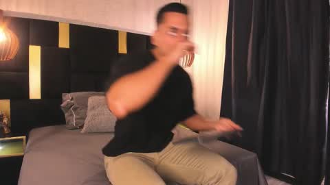 Snapshot of lucio__fox chatting on January 2026 11:58:01 AM Lucio online show from January 2026 11:58:01 AM