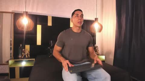 Snapshot of lucio__fox chatting on February 2026 11:35:02 AM Lucio online show from February 2026 11:35:02 AM