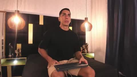 Snapshot of lucio__fox chatting on February 2026 11:47:02 AM Lucio online show from February 2026 11:47:02 AM