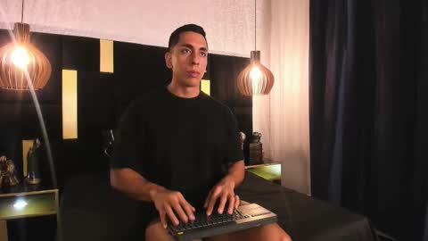 Snapshot of lucio__fox chatting on February 2026 12:26:01 PM Lucio online show from February 2026 12:26:01 PM