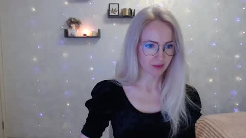Arina online show from April 2026 04:07:02 PM