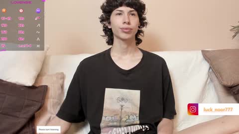 Noor online show from February 2025 04:03:01 PM