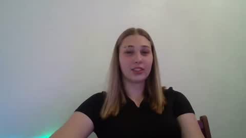Snapshot of lucky_barbie chatting on June 2026 02:48:02 PM Grace online show from June 2026 02:48:02 PM