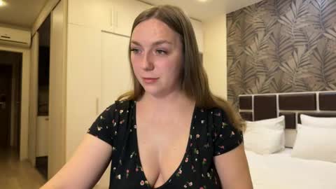 lucky_foryou_baby online show from March 2026 08:03:01 PM