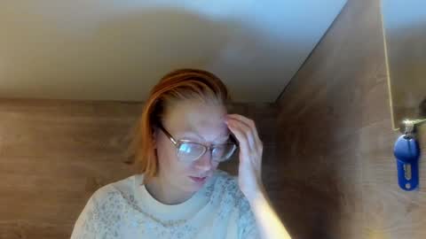 lucky_licky20 online show from February 2025 04:27:01 AM