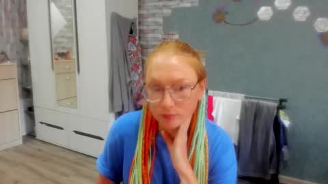 lucky_licky20 online show from October 2025 02:34:01 AM