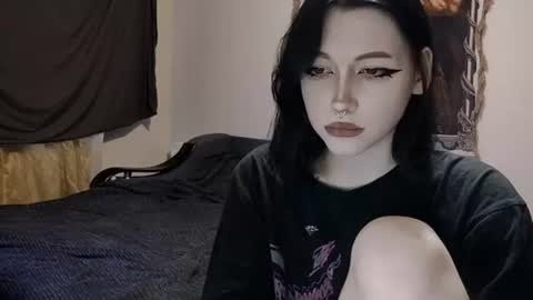 Snapshot of luckybastrad0677 chatting on June 2026 05:23:01 PM luckybastrad0677 online show from June 2026 05:23:01 PM