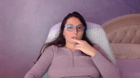 luckylinda23 online show from December 2025 12:36:02 PM