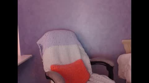 luckylinda23 online show from February 2026 06:12:02 PM