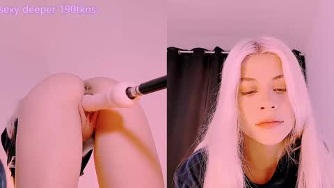 luckysapphire777 online show from December 2024 11:44:01 AM