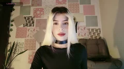 Snapshot of luckysapphire777 chatting on July 2026 01:18:01 PM luckysapphire777 online show from July 2026 01:18:01 PM