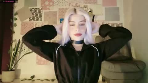 Snapshot of luckysapphire777 chatting on July 2026 12:23:01 PM luckysapphire777 online show from July 2026 12:23:01 PM