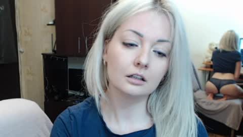 Snapshot of luckyshotgirl chatting on June 2026 04:31:02 PM LuckyShot online show from June 2026 04:31:02 PM