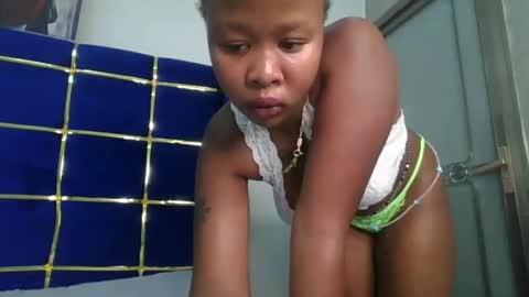 Lopez online show from October 2025 07:23:01 PM