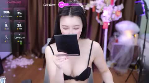 Snapshot of lucy__bb chatting on February 2025 02:17:02 AM Lucy online show from February 2025 02:17:02 AM