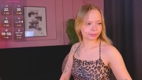 Snapshot of lucy__loy chatting on November 2025 02:20:02 PM Lucy online show from November 2025 02:20:02 PM