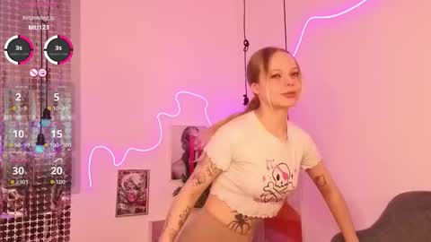 Lucy online show from December 2025 02:01:02 PM