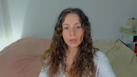 Snapshot of lucy__ray chatting on May 2026 08:03:02 PM lucy__ray online show from May 2026 08:03:02 PM