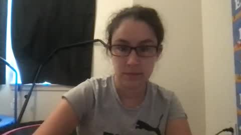 Snapshot of lucy_allison chatting on May 2026 09:54:01 PM Lucy online show from May 2026 09:54:01 PM