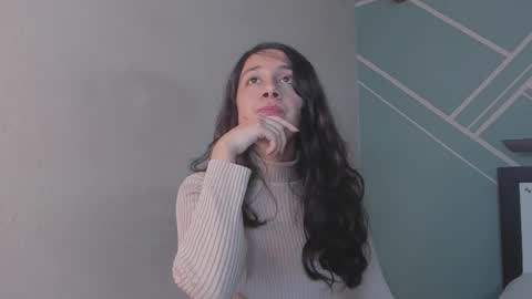 Lucy Herrera online show from October 2025 01:05:02 AM