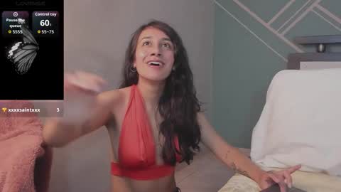 Lucy Herrera online show from October 2025 02:02:05 AM