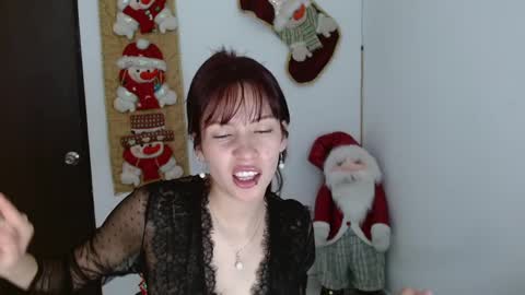 Lucy online show from December 2024 04:10:02 PM