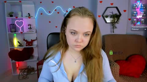 Snapshot of lucy_shy3 chatting on April 2026 07:15:01 PM lucy online show from April 2026 07:15:01 PM