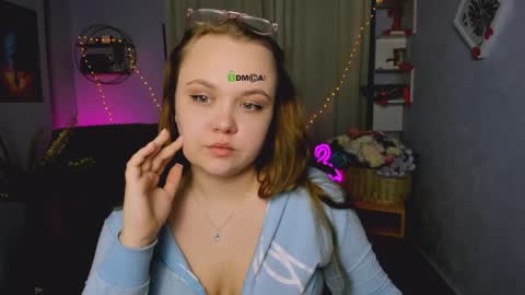 Snapshot of lucy_shy3 chatting on April 2026 07:47:02 PM lucy online show from April 2026 07:47:02 PM