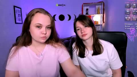 Snapshot of lucy_shy3 chatting on May 2026 07:19:02 PM lucy online show from May 2026 07:19:02 PM