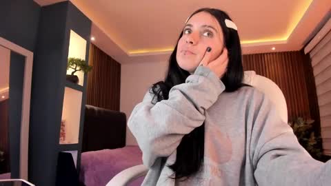 Snapshot of lucy_smith7 chatting on December 2024 08:17:02 AM Sofia  online show from December 2024 08:17:02 AM