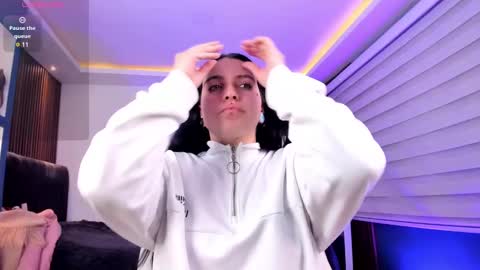 Snapshot of lucy_smith7 chatting on February 2025 04:39:01 AM Sofia  online show from February 2025 04:39:01 AM