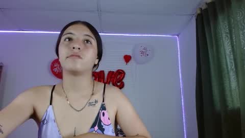 Snapshot of lucy_y_jacob chatting on September 2025 06:57:01 PM lucy_y_jacob online show from September 2025 06:57:01 PM