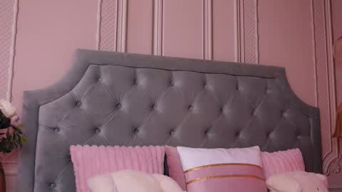 LucyAddison online show from October 2025 04:27:01 AM