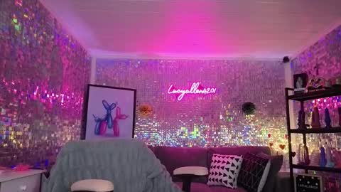 lucyallen4201 online show from February 2026 11:37:02 AM