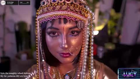 Lucy Alien  online show from October 2025 10:21:01 PM