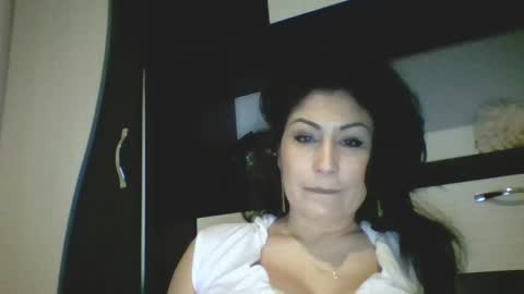 Snapshot of lucyhot6 chatting on February 2025 01:40:02 PM lucybylucy online show from February 2025 01:40:02 PM
